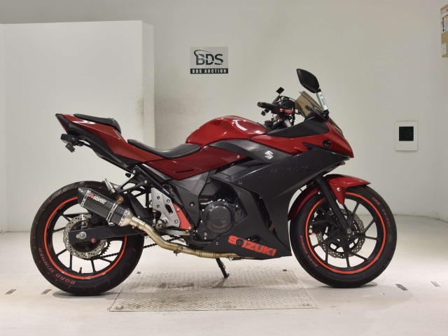 Suzuki GSX250R