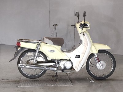 Honda SUPER CUB50 2012