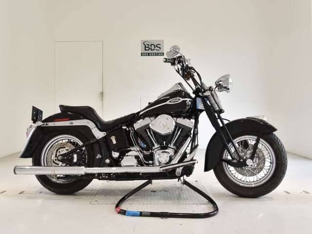 HD HERITAGE SPRINGER FLSTSC1450 2005