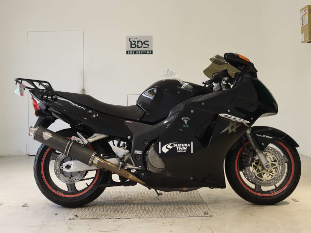 Honda CBR1100XX BLACKBIRD 2001