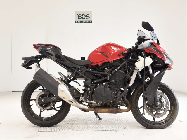 Kawasaki NINJA400 2019
