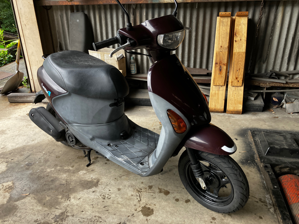 Suzuki LETS4