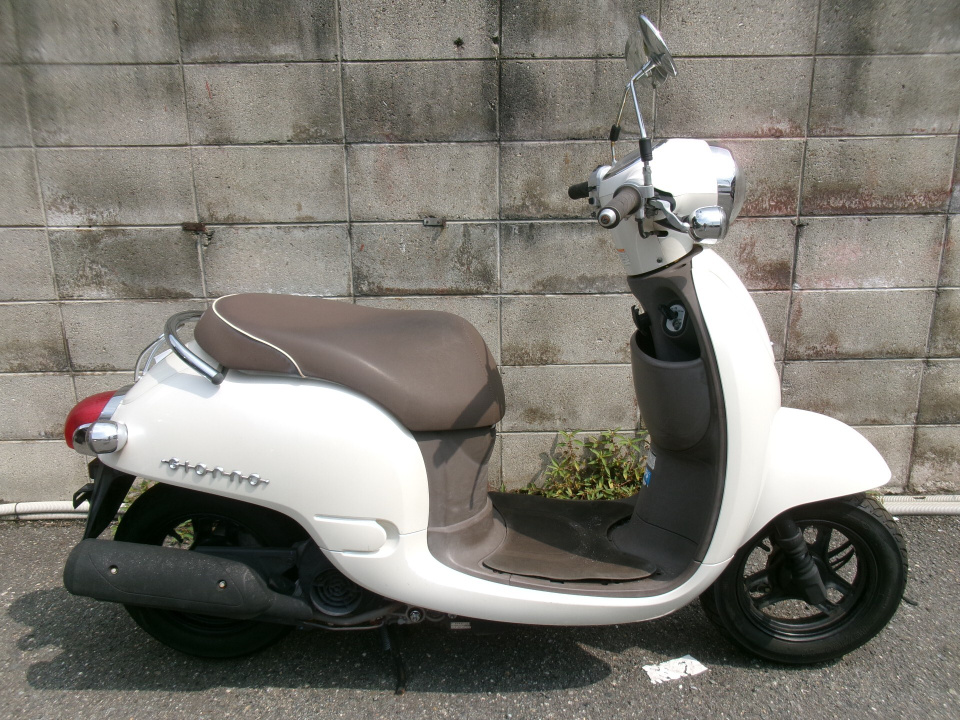 Honda GIORNO 2011