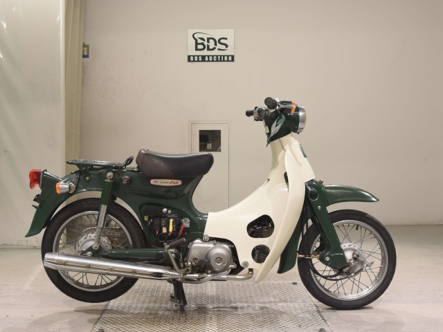 Honda C50 2002