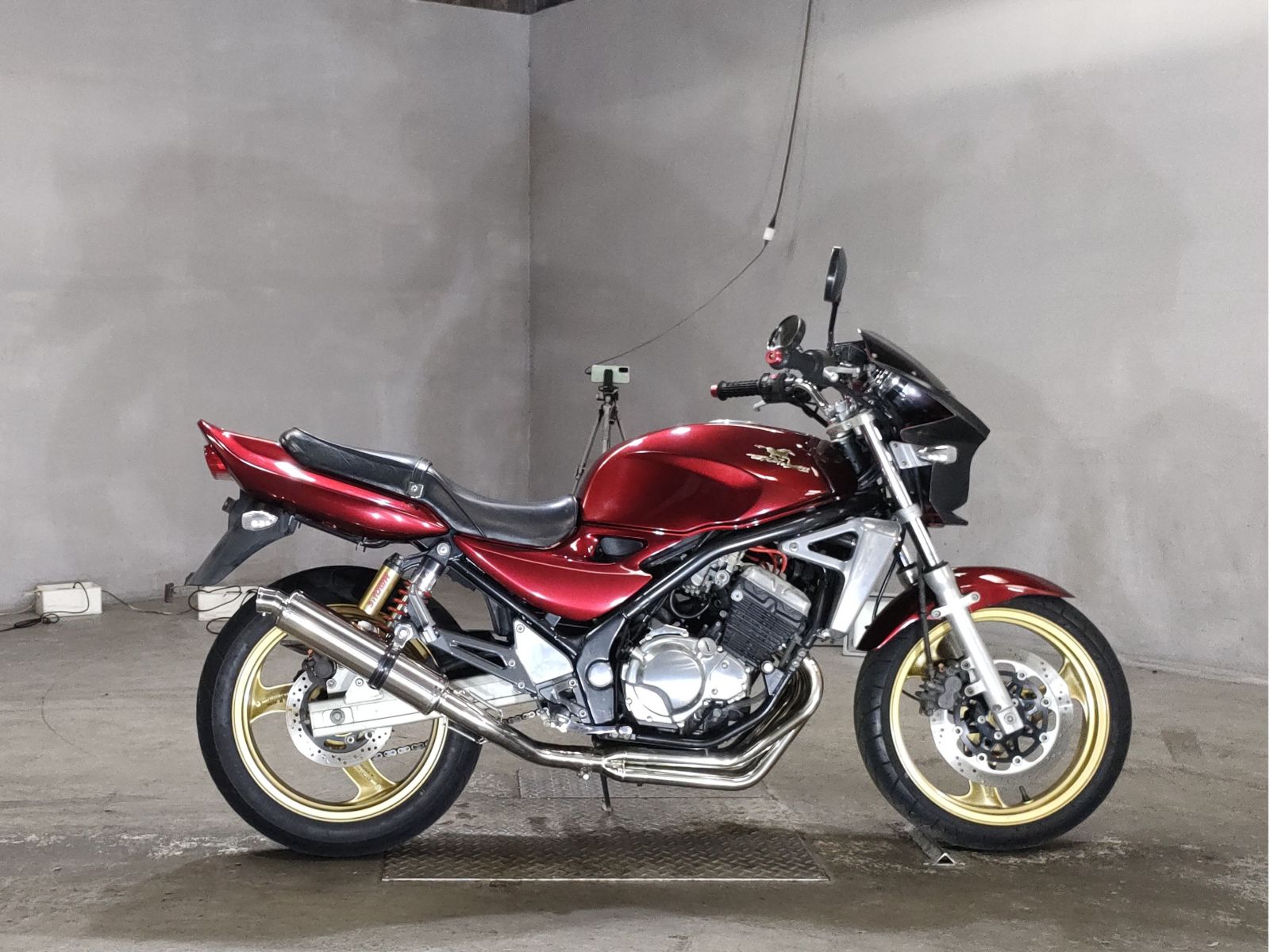 Kawasaki BALIUS ZR250 2001