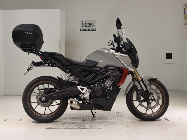 Honda CB125R 2021