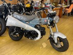 Honda DAX125 2022