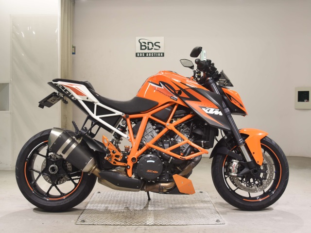 KTM 1290 SUPERDUKE R 2016
