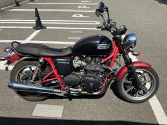 Triumph BONNEVILLE 2013