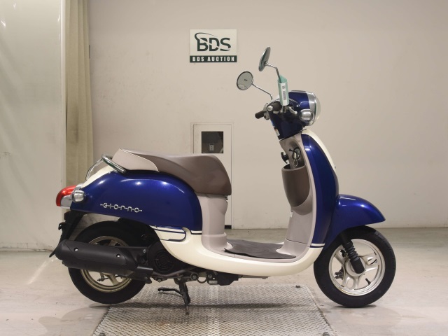 Honda GIORNO 2014