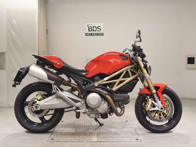 Ducati MONSTER 696 2013