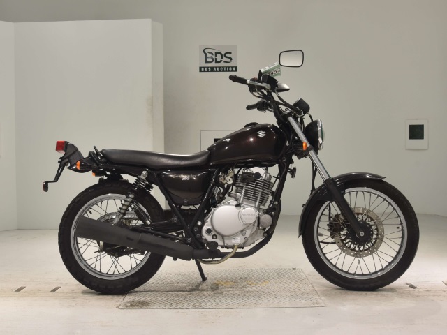 Suzuki GRASSTRACKER BIGBOY 2016