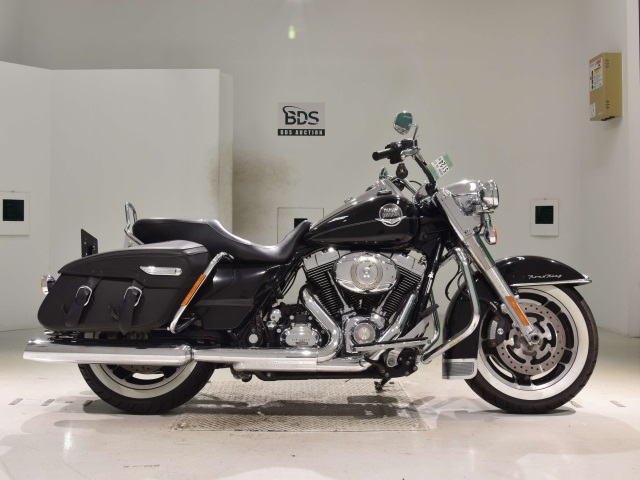 HD ROAD KING FLHRC1580 2009