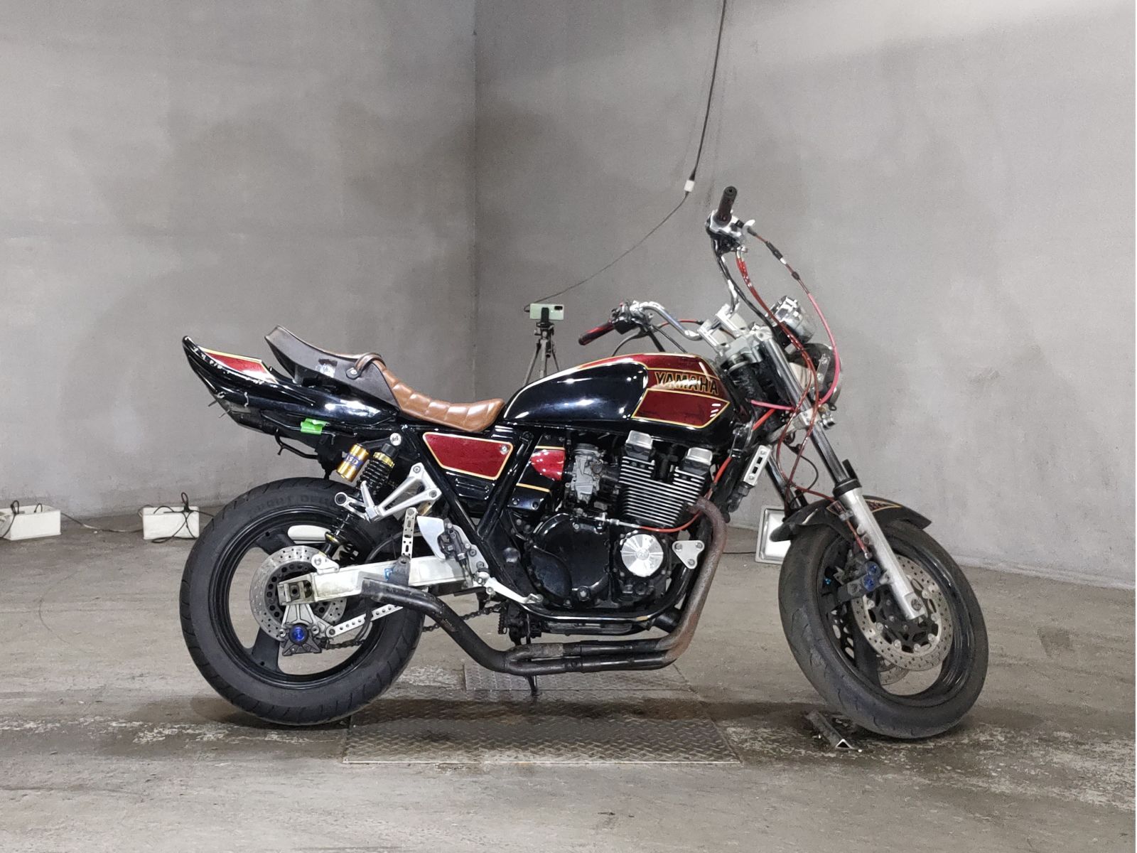 Yamaha XJR400 2006