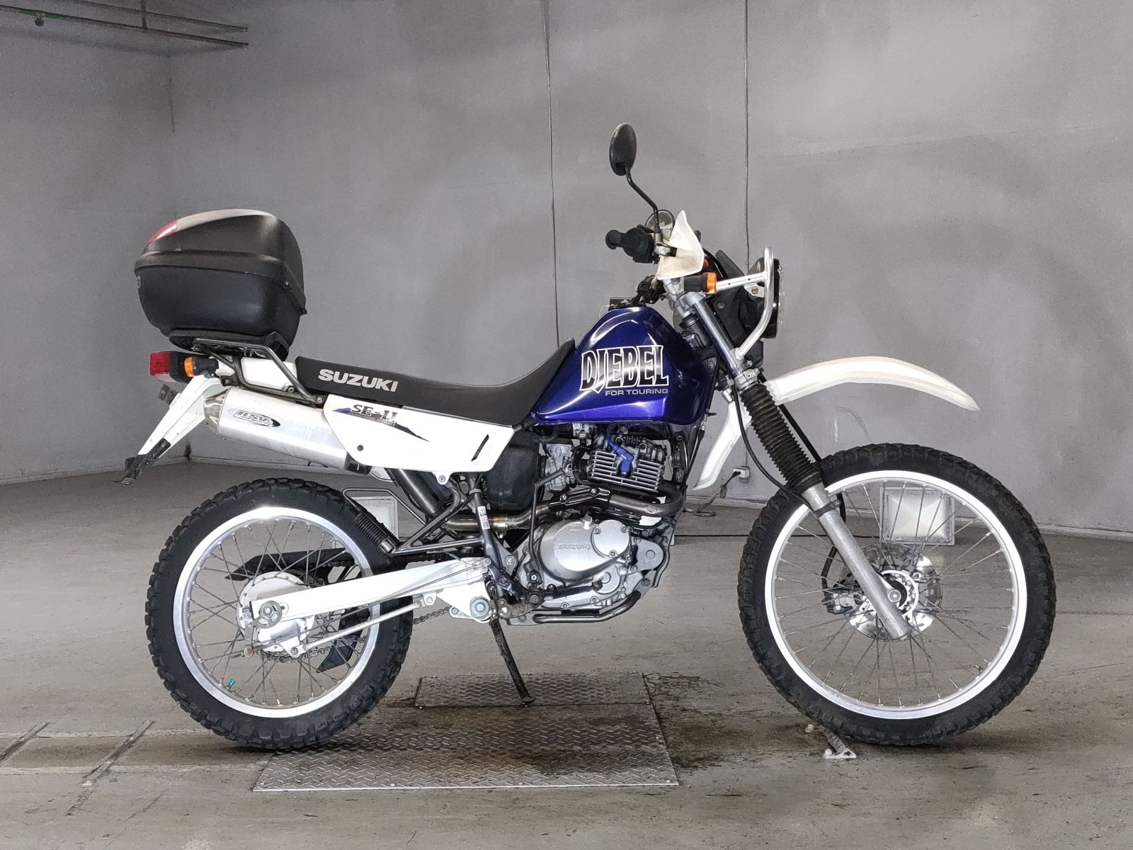 Suzuki DJEBEL200 2001