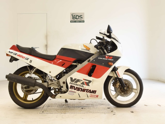Honda VFR400 1986