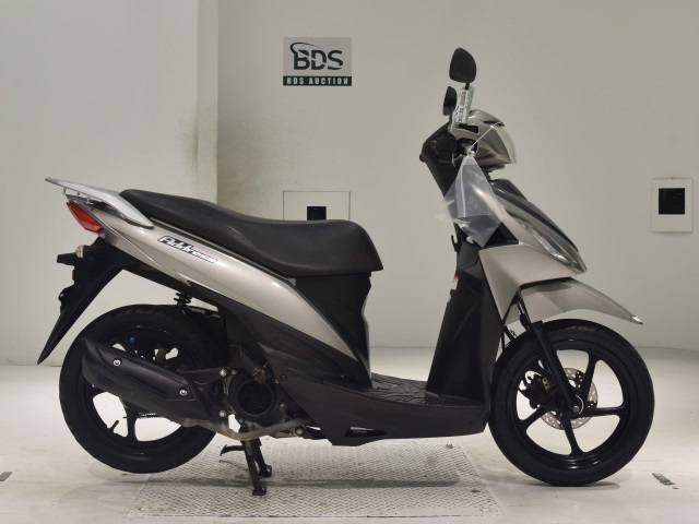 Suzuki ADDRESS V110