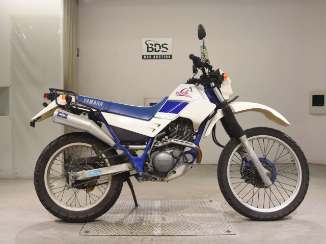 Yamaha SEROW XT225 1989