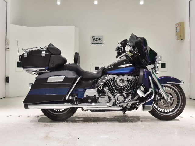 HD ELECTRA GLIDE FLHTK1690 2010