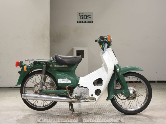Honda C90 1987