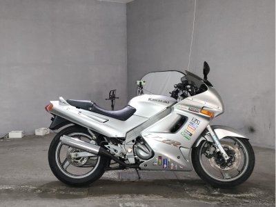 Kawasaki ZZ-R250 2002
