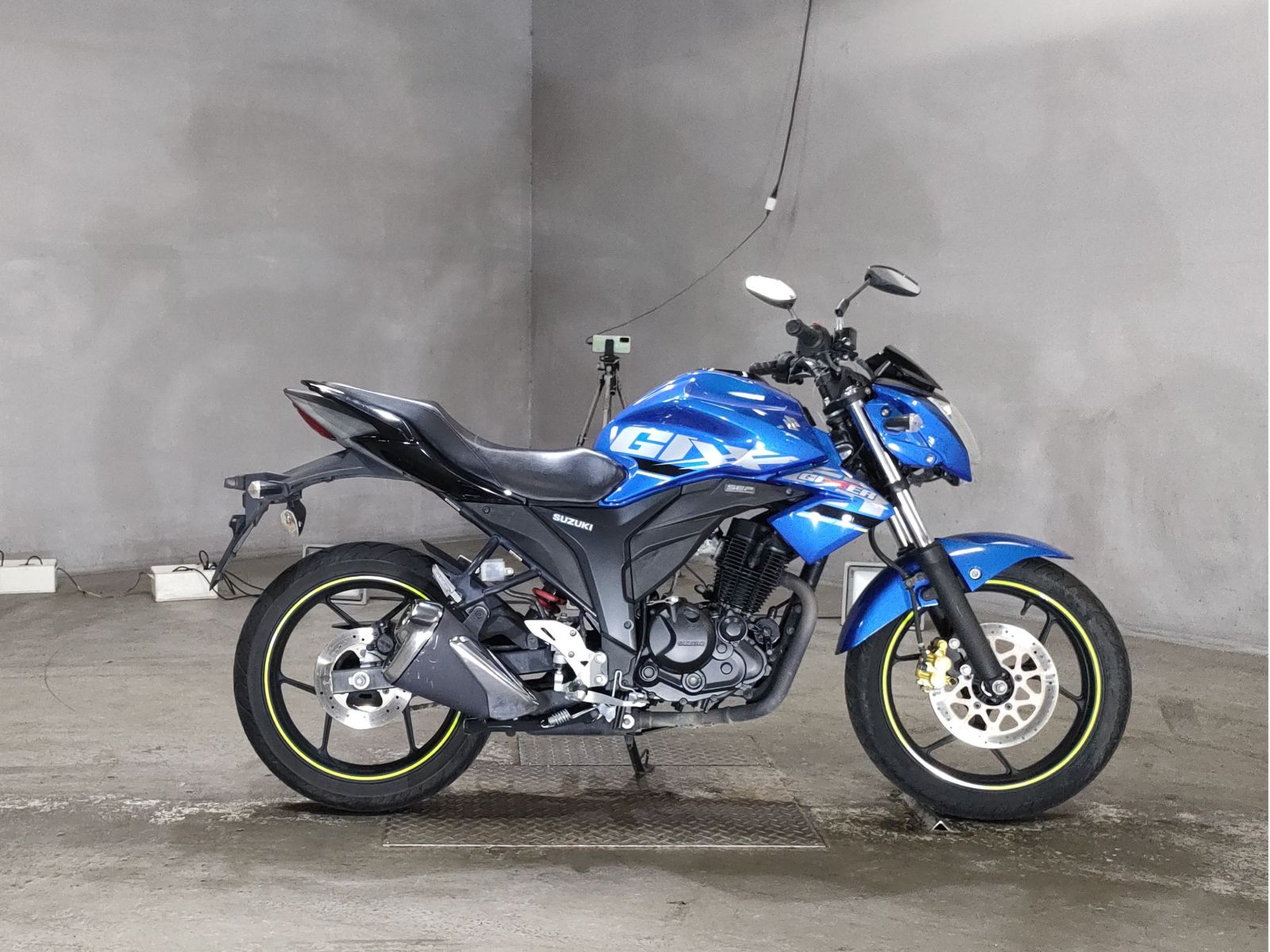 Suzuki GIXXER150