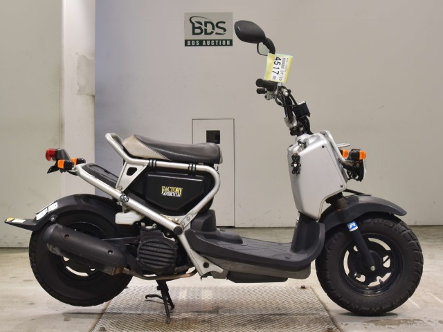 Honda ZOOMER 2008