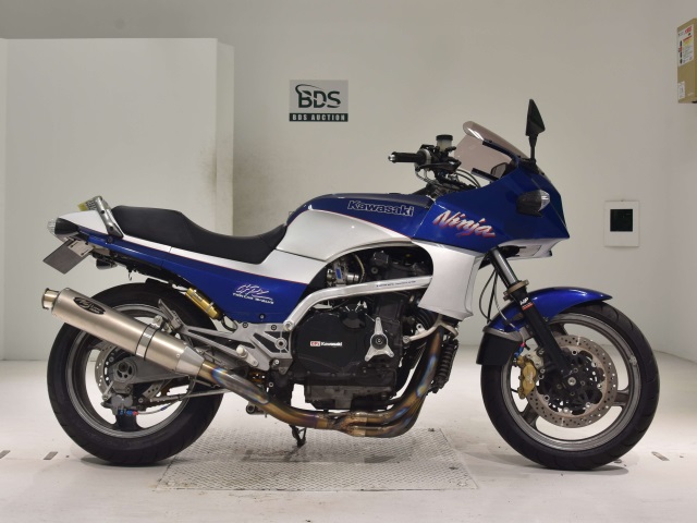Kawasaki GPZ900R 1993