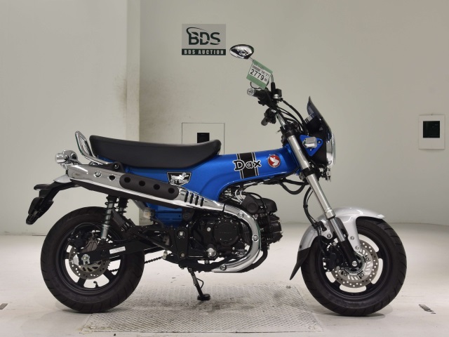 Honda DAX125 2022