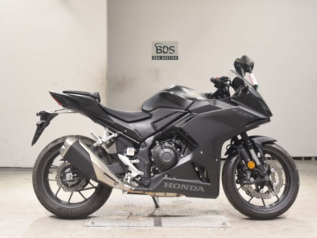 Honda CBR400R-3 2024