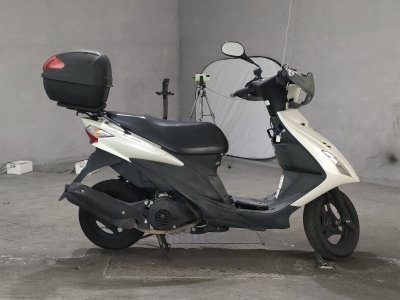 Suzuki ADDRESS V125