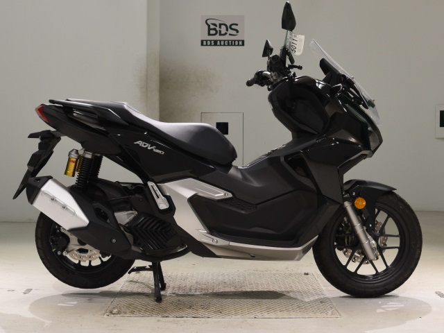 Honda ADV 160 2025
