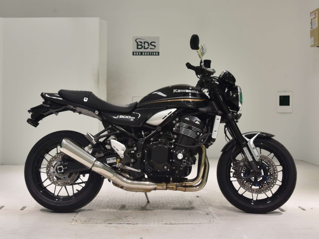 Kawasaki Z900RS 2018