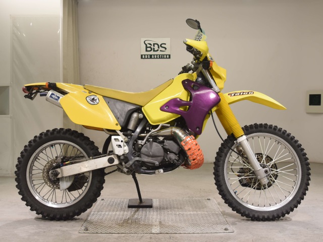 Suzuki RMX250S