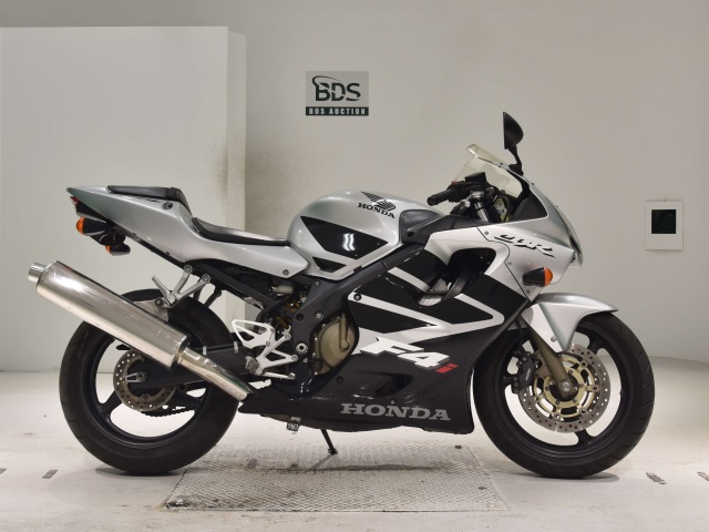 Honda CBR600F 2002