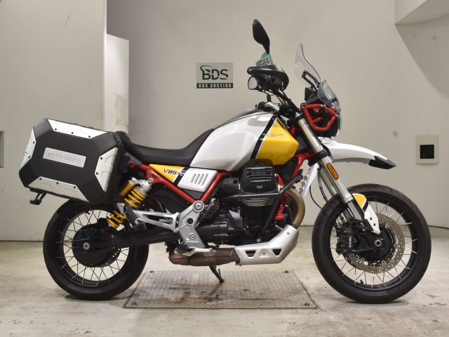 Moto Guzzi V85TT 2019