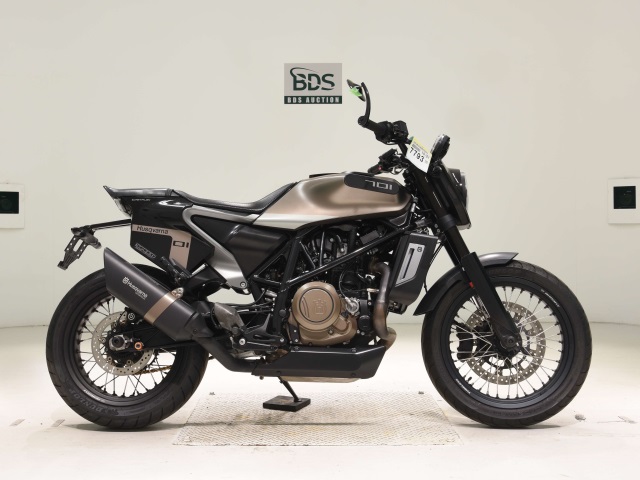 Husqvarna SVARTPILEN 701 2020