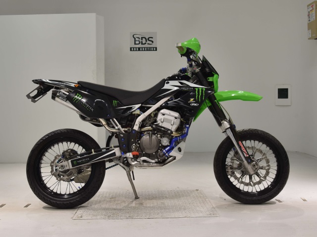 Kawasaki D-TRACKER250 2004
