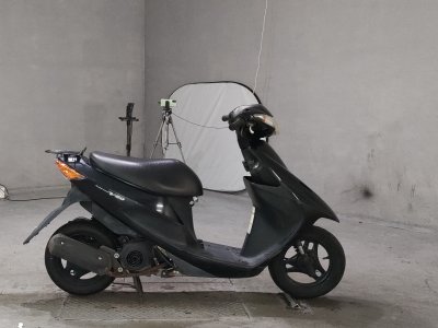 Suzuki ADDRESS V50