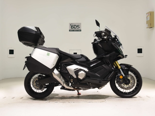 Honda X-ADV750 2022