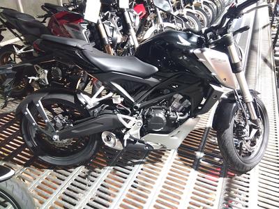 Honda CB125R 2018