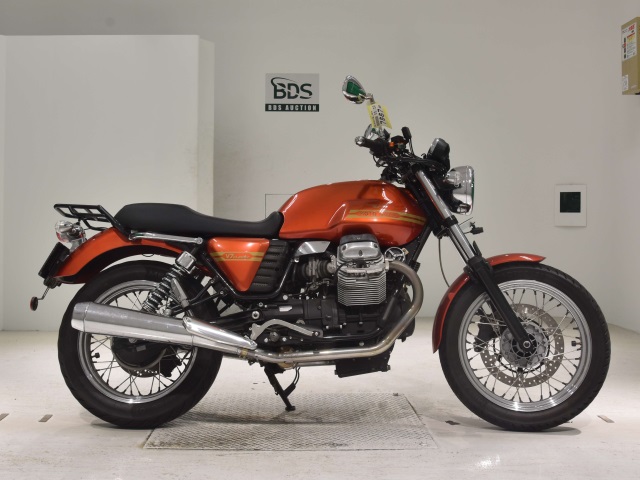 Moto Guzzi V7 CAFE CLASSIC 2012