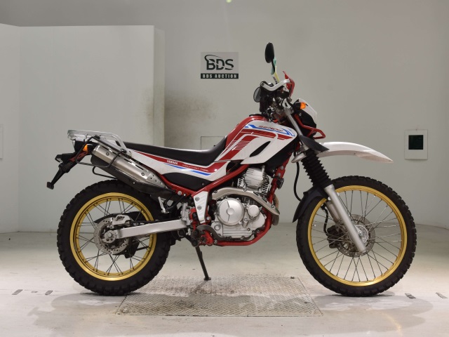 Yamaha SEROW XT250 2020
