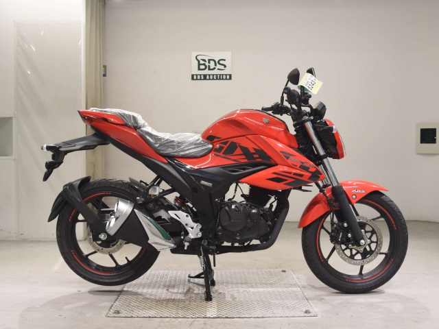 Suzuki GIXXER150