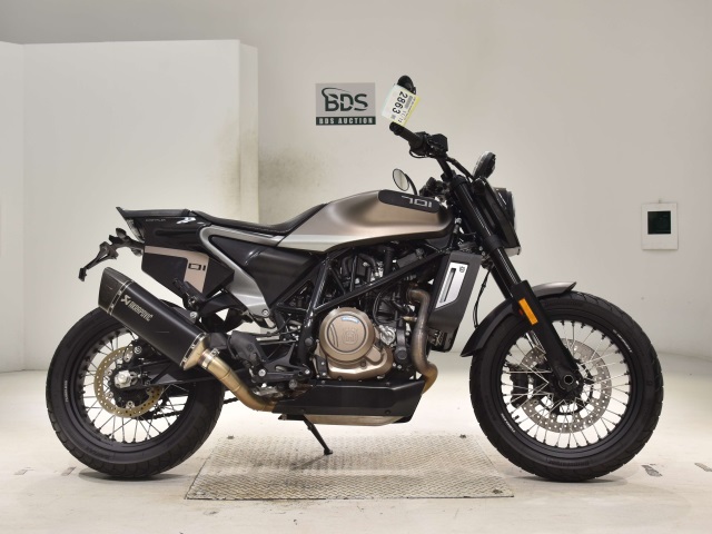 Husqvarna SVARTPILEN 701 2020