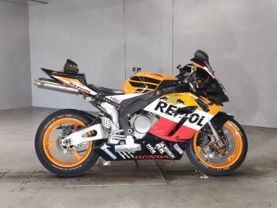 Honda CBR1000RR 2004