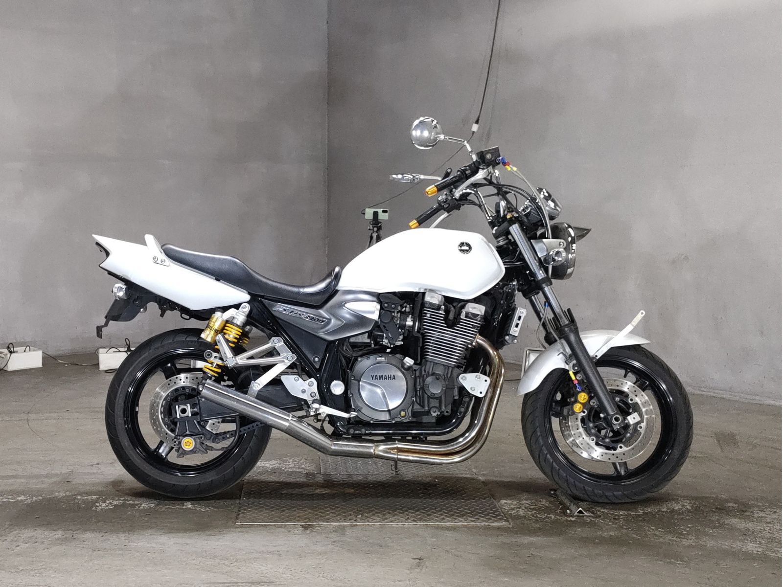 Yamaha xjr1300l training car 2016