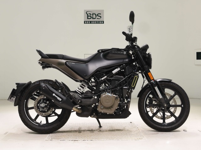 Husqvarna SVARTPILEN 250 2023