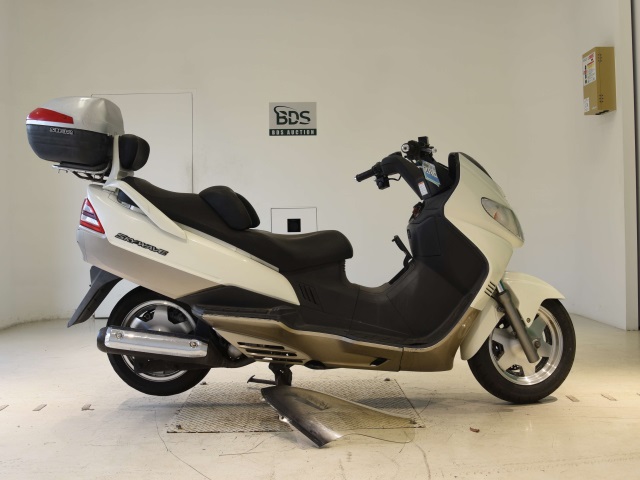 Suzuki SKYWAVE 250