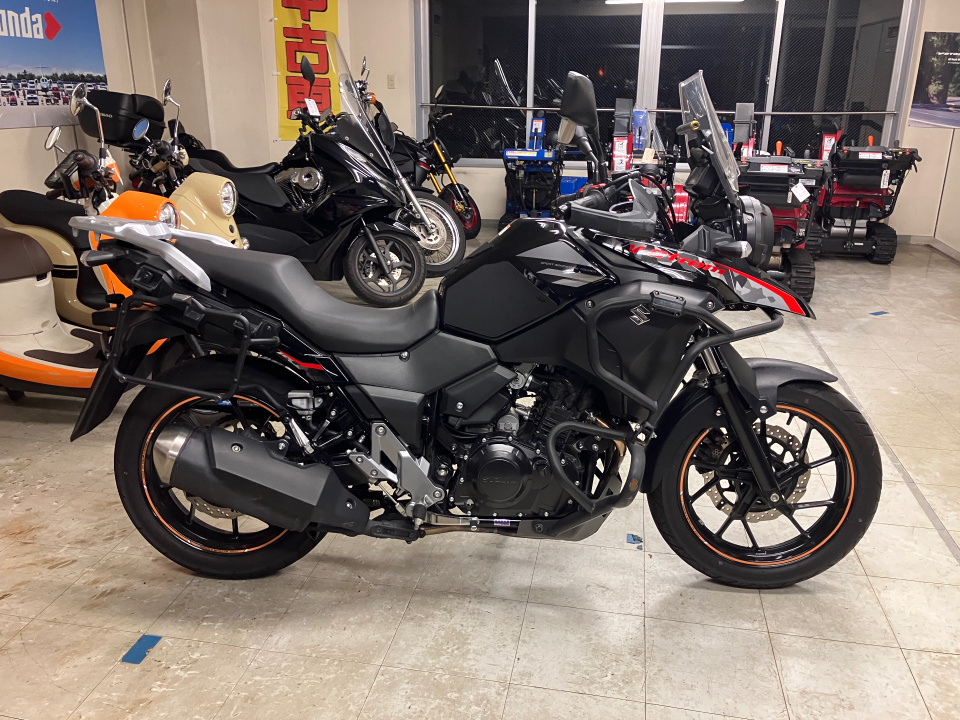 Suzuki GSR250
